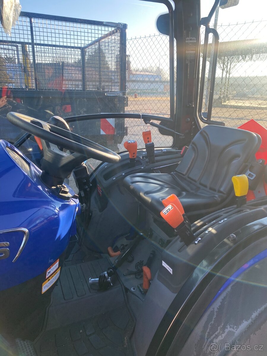 Traktor Farmtrac 26 4WD Compact, kabina, čel.nakladač - 6