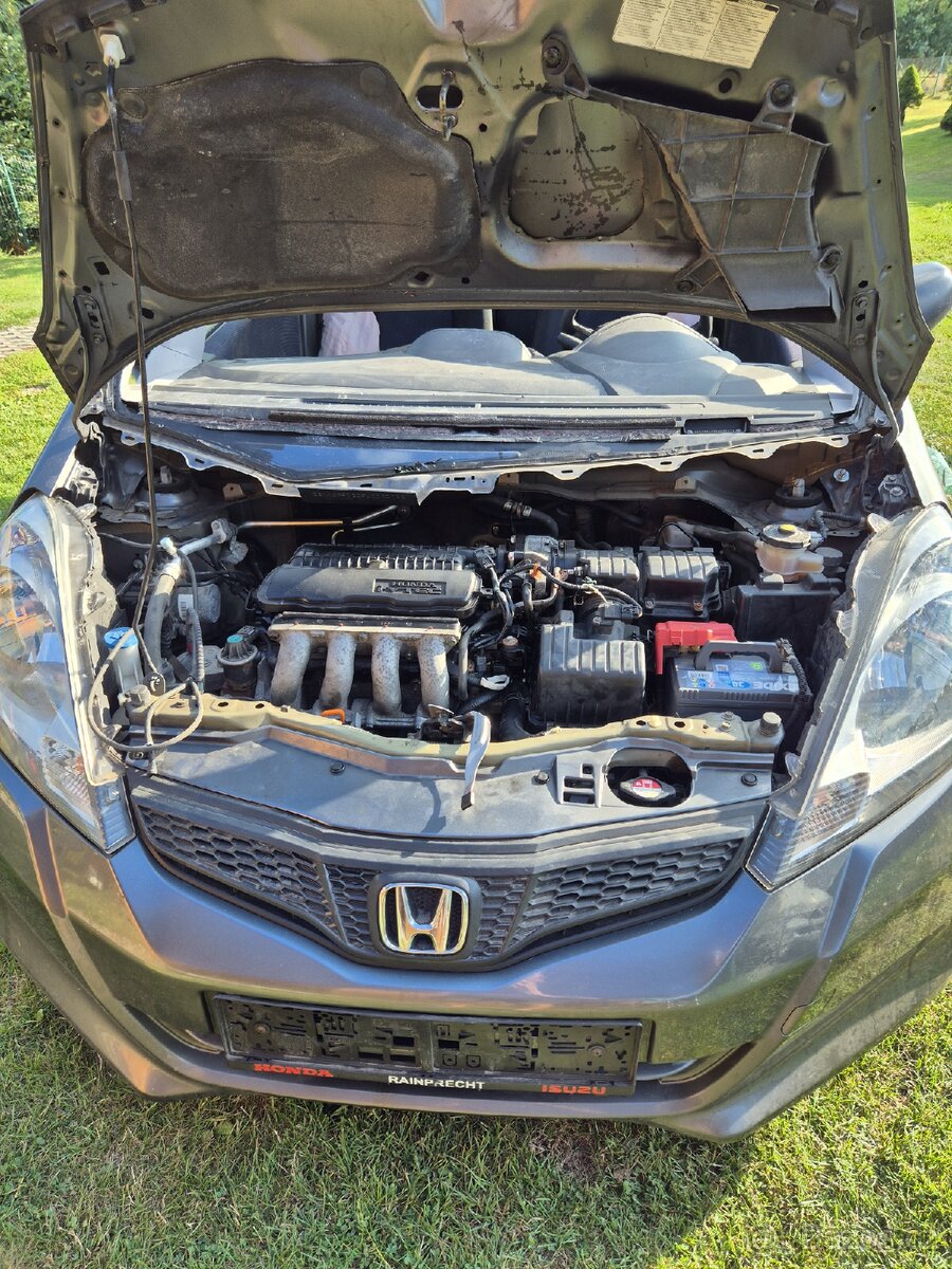 HONDA JAZZ 1.2 66KW náhradní díly 2013-2015 - 6