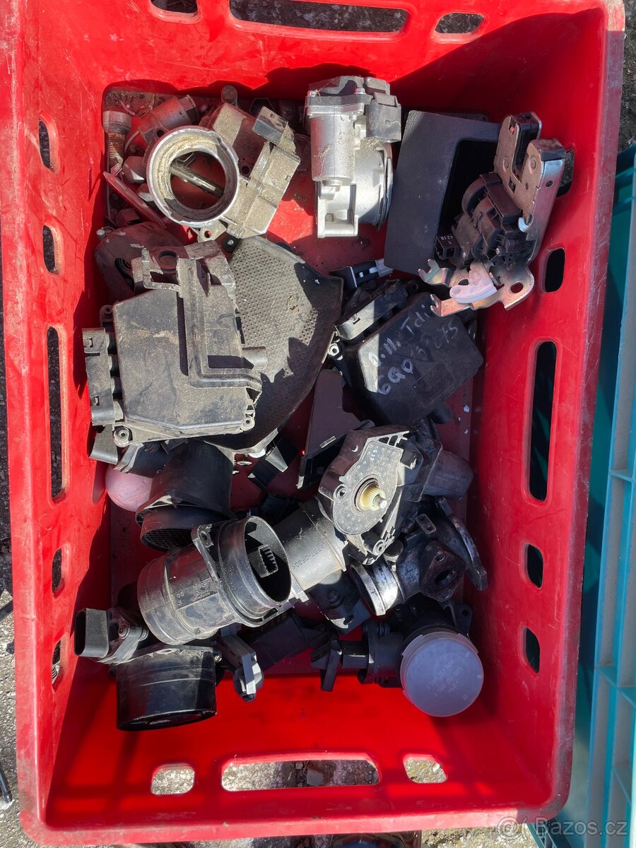 Prodám díly skoda octavia 2 - 6