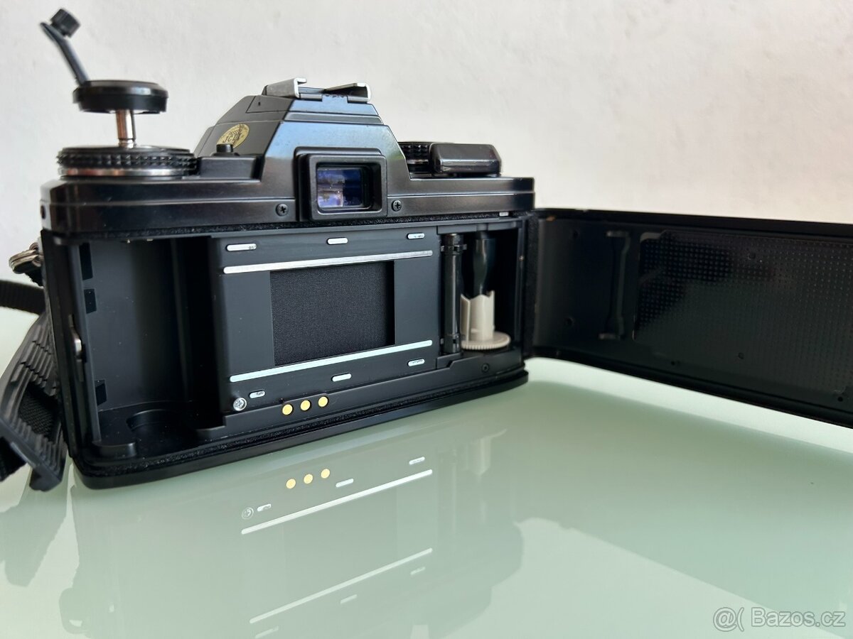 Minolta X-700 + MD Rokkor 50/1,7 - TOP STAV - 6