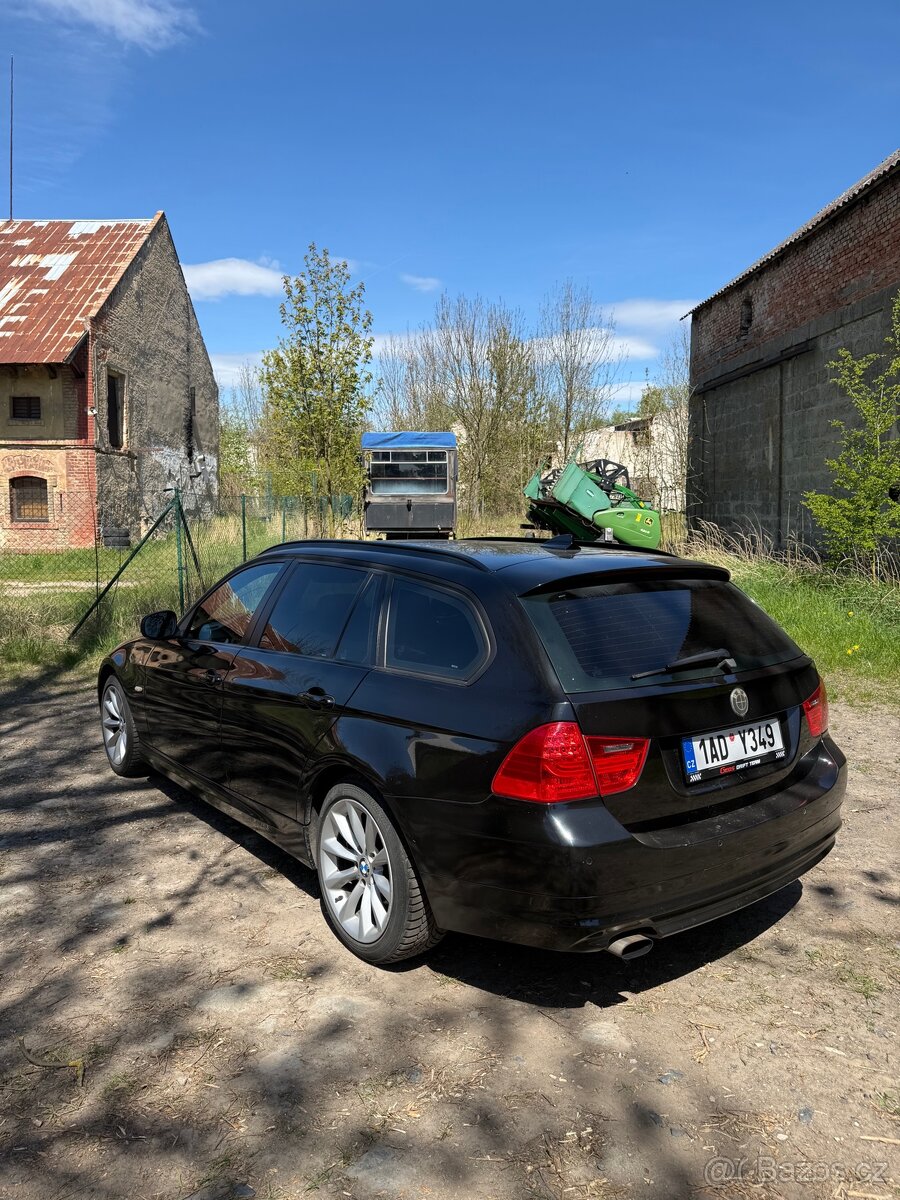 BMW e91 2.0D 105kw 2011 - 6