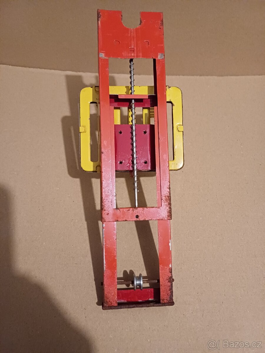 Staré hračky. Ites,kdn. - 6