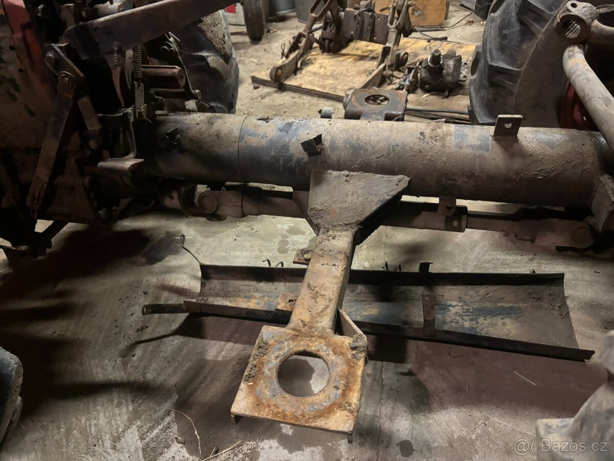 MT8 náhradní díly - 6