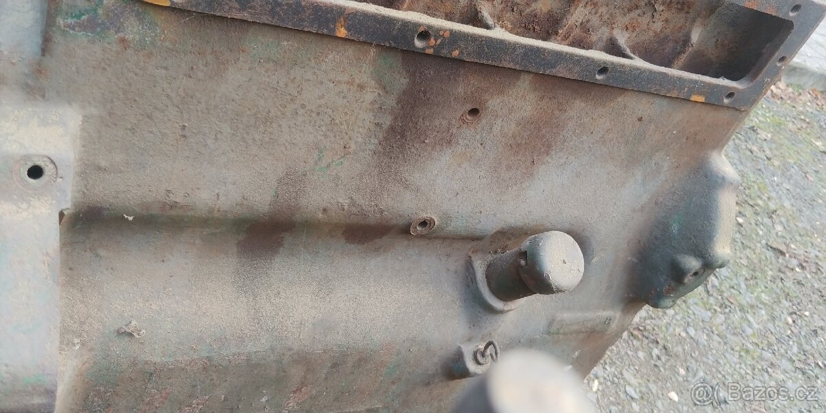 Blok motoru Zetor 6701 - 6