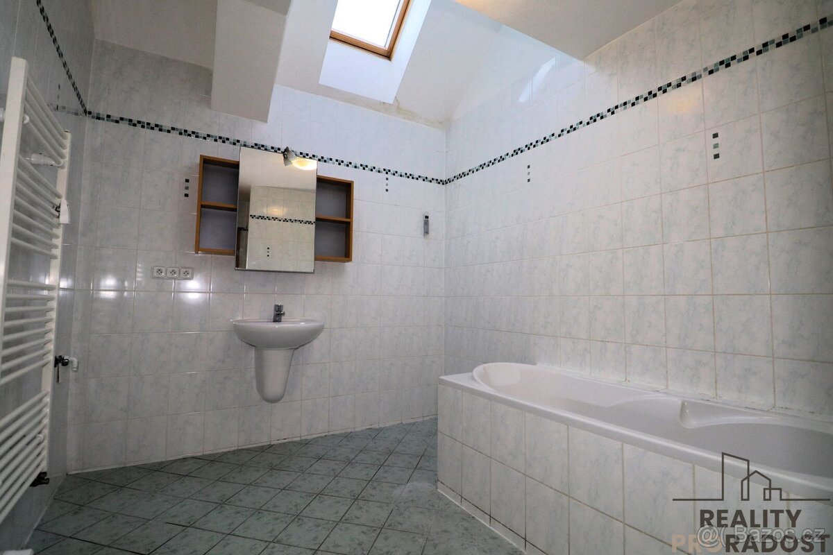 Exkluzivní mezonetový byt 3+kk 104,5m² v těsné blízkosti cen - 6