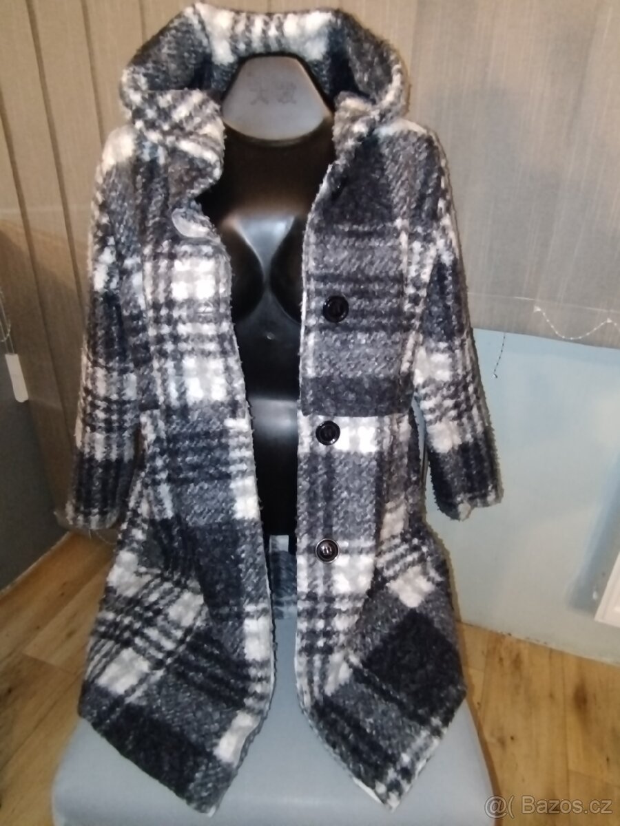 Nová velurovà dámská vesta a košíkové kabáty s kapucí - 6