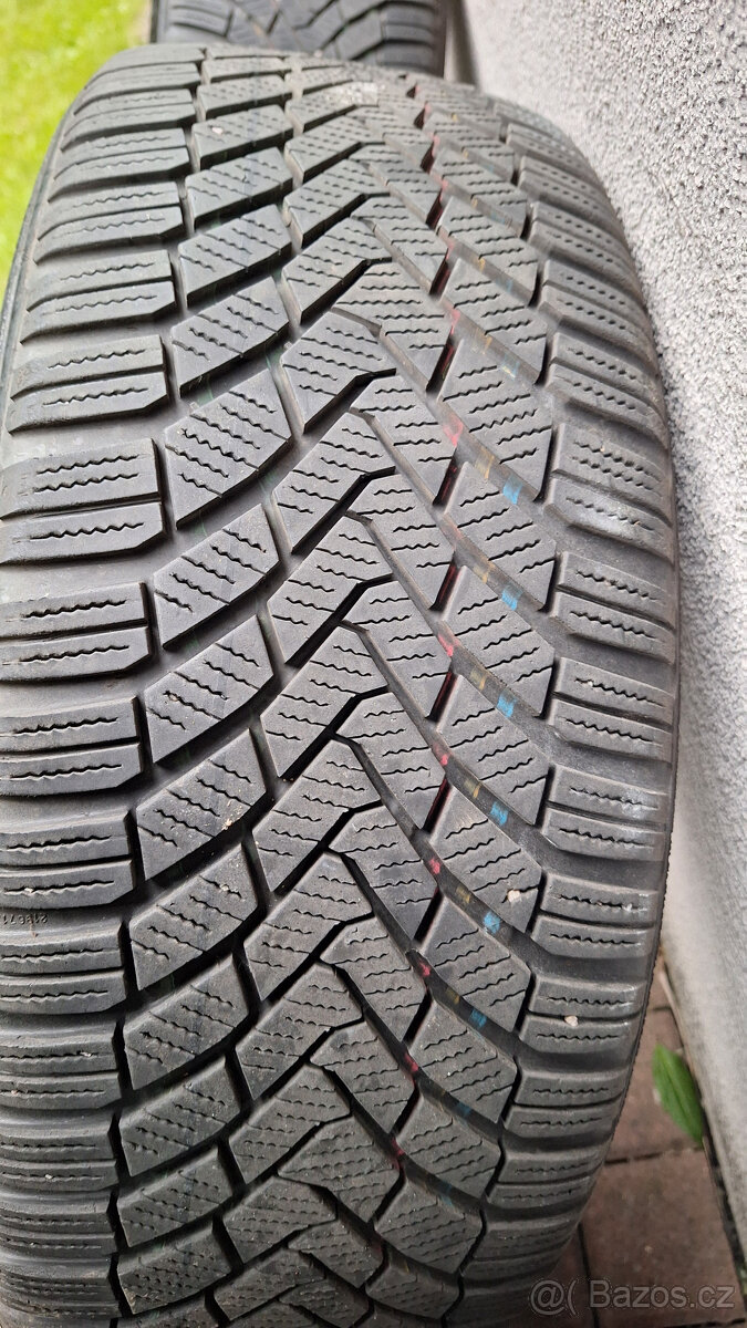 Audi A4 B9 original - typ V spoke 225/50 R17 zimní sada - 6