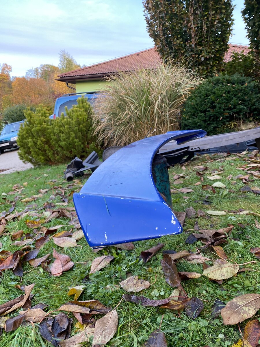 Křídlo Škoda Octavia II RS - 6