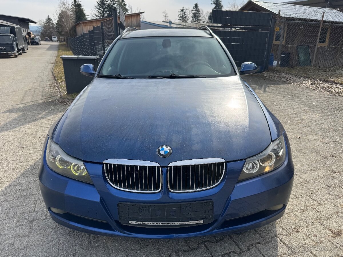 BMW 325 Xi Touring - 6