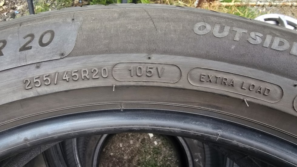 Letní pneu 255/45/20 Michelin - 6