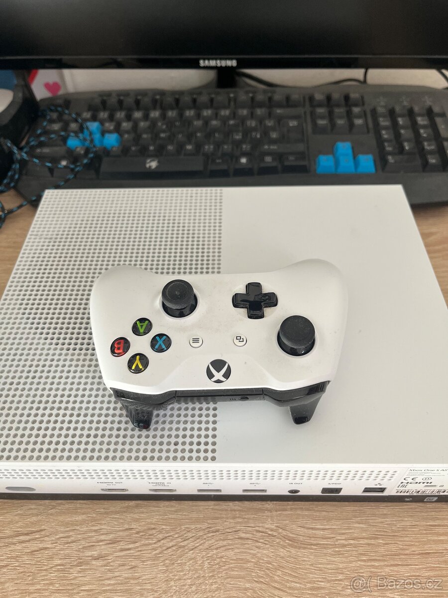 Xbox one S - 6