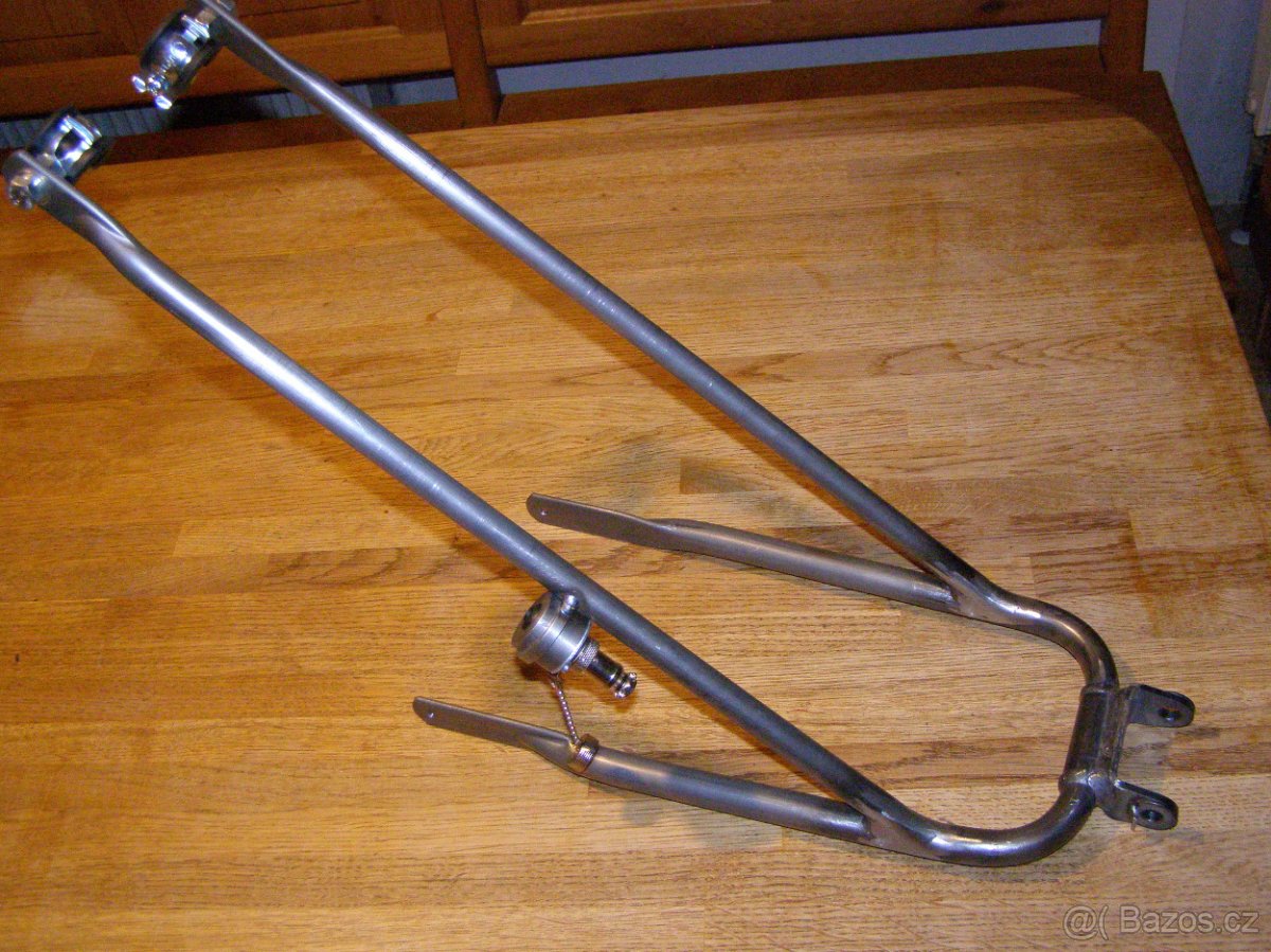 Tažné zařízení na přívěsný vozík PAV na Stadion - 6