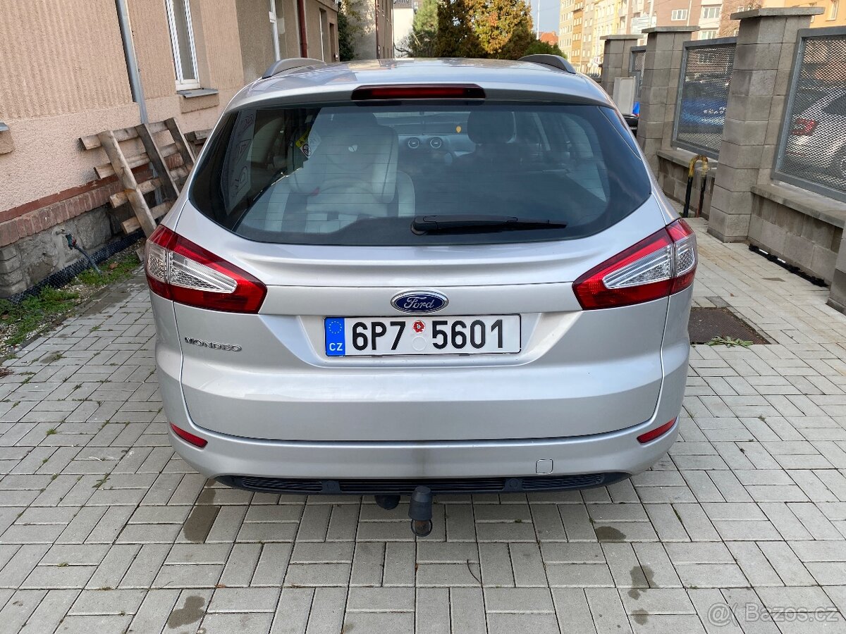 Ford Mondeo Combi 2.0 TDCi 103 kW r.v.2012 - 6