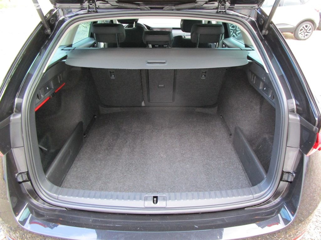 Škoda Octavia, 1,0TSI-81KW-NOVÁ STK+OLEJ - 6