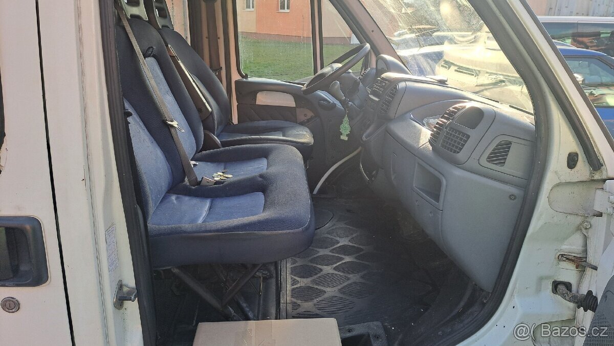 Peugeot Boxer 2.8 / 2005 6 míst STK 7/2027 bez koroze - 6