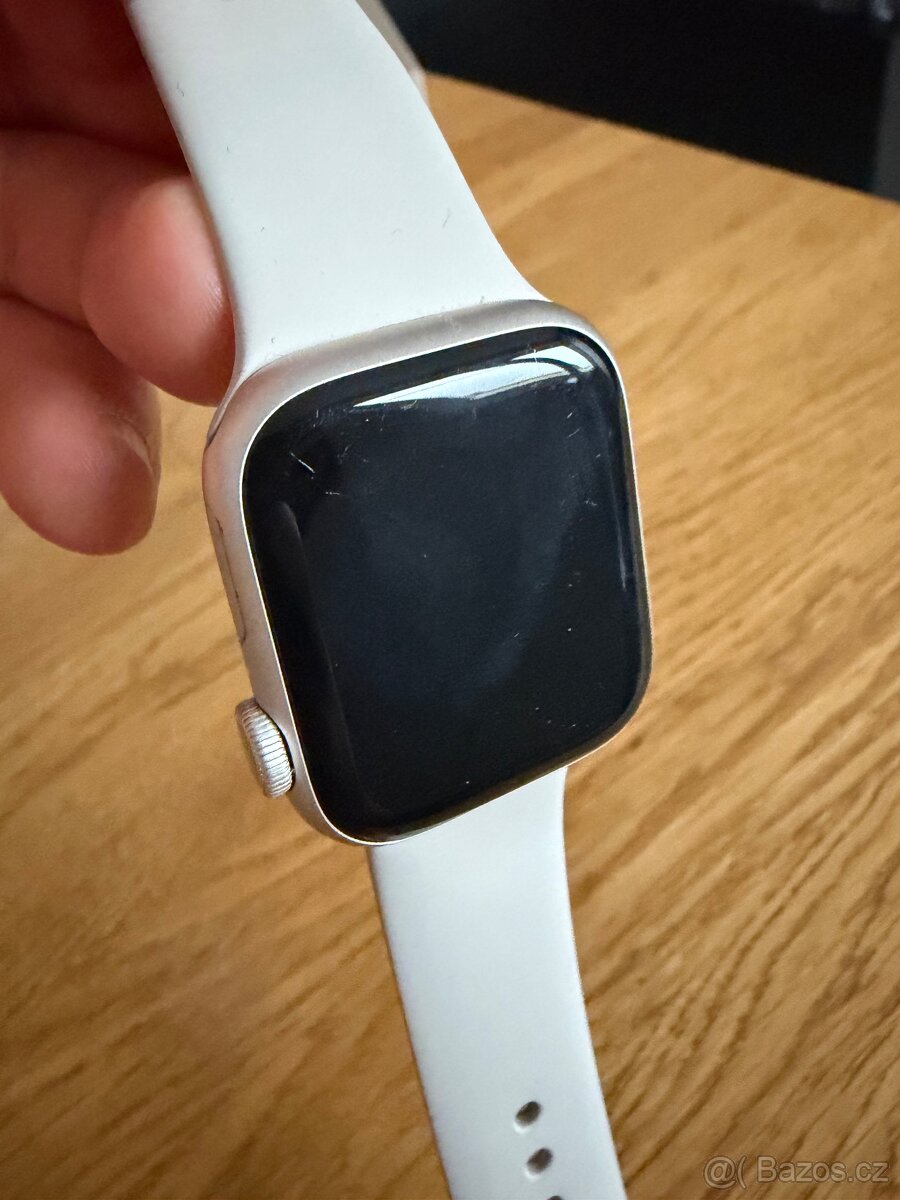 Apple Watch 8 41mm Starlight + 2 řemínky - 6