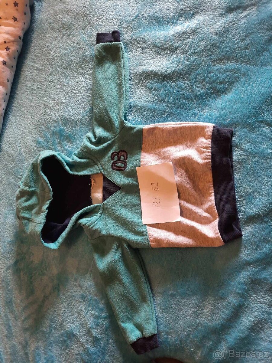 podložka medvídek, Mix věcí na mimi-body, overaly, boty, - 6