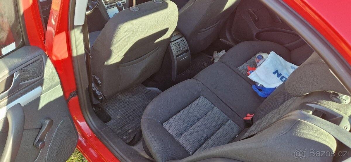 Škoda Octavia 2, 1,6. 77kW, 2011 - 6