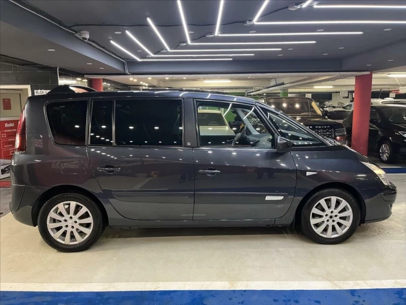 Renault Espace 2,0 dCi Expression MPV - 6