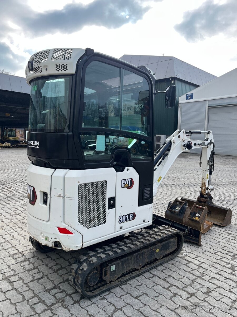 Caterpillar CAT 301.8 - 6