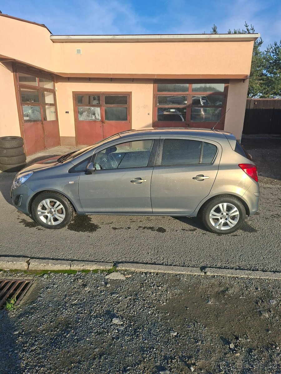 OPEL CORSA - 6
