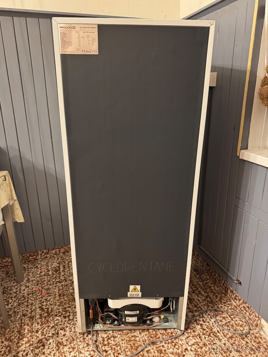 Lednice Philco PT 204 E - 6