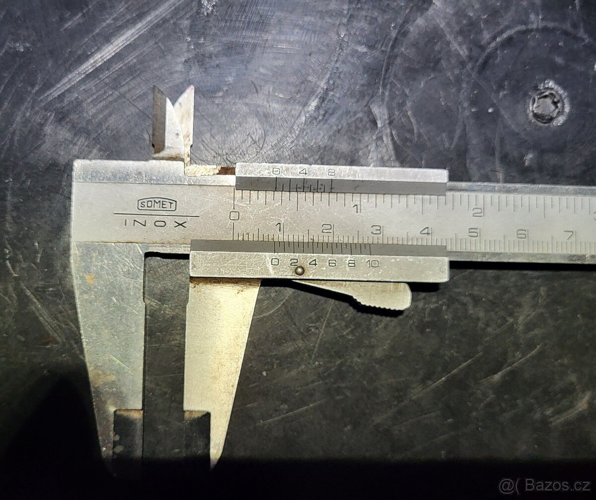 Zimni Nokian 235/45 R18 8-9mm - 6