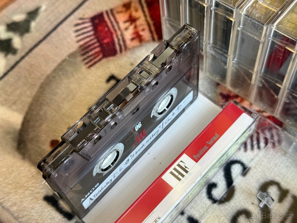 Audio kazety Sony HF 90 a TDK D90 - 6