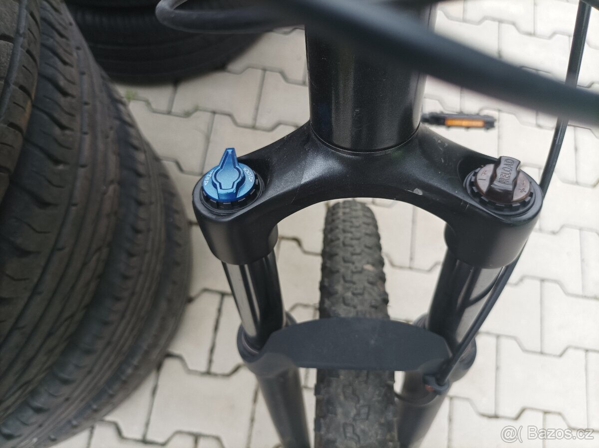 Horské kolo SCOTT - 6