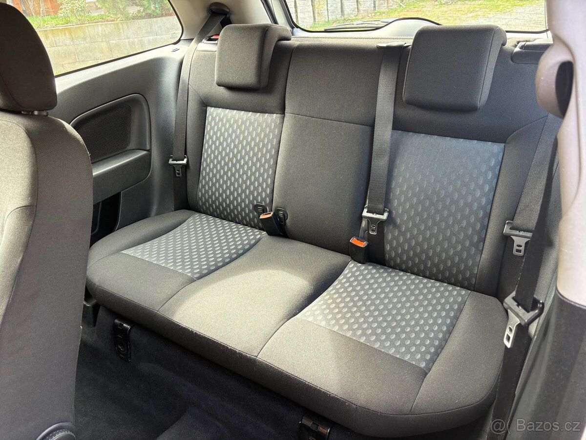 Ford fiesta - 6