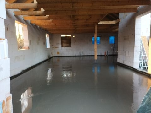 Prodej patrového rodinného domu ve stavu hrubé stavby. - 6