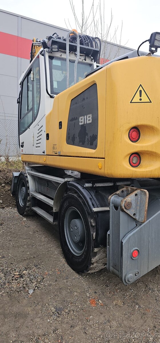 Prodám Rypadlo Liebherr A 918 Litronic s lopatami - 6
