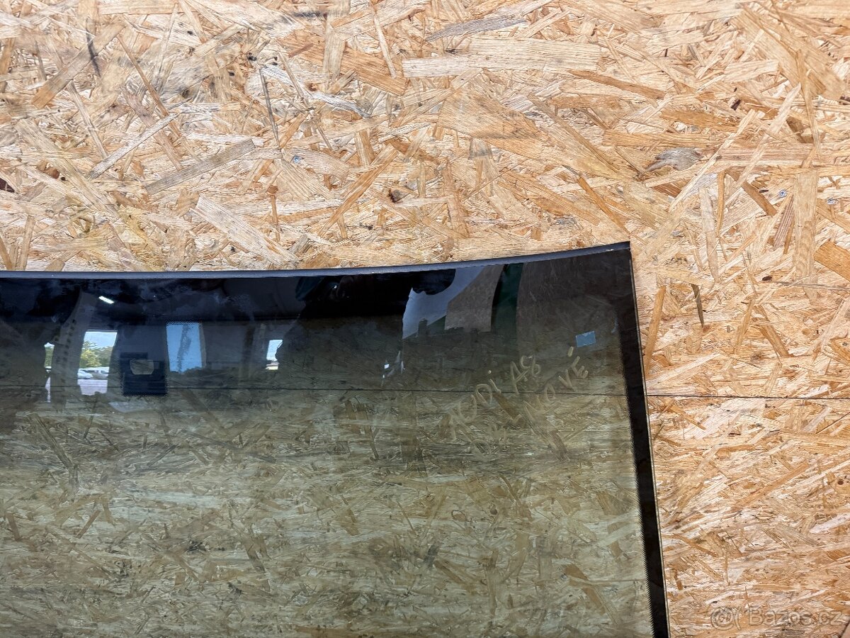 ČELNÍ OKNO AUDI A8 D3 NORDGLASS - NOVÉ - 6