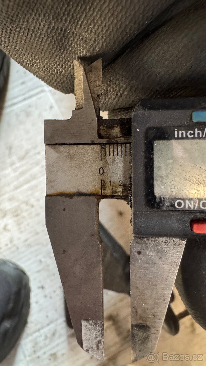 Pneu hankook 235/40 R19 celoroční - 6