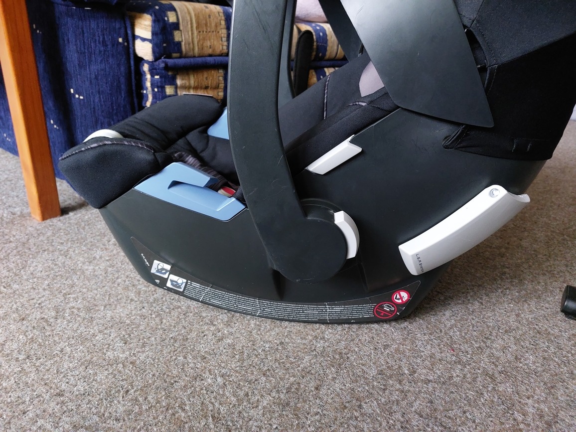 Autosedačka Cybex Aton 5 + ISOFIX základna - 6