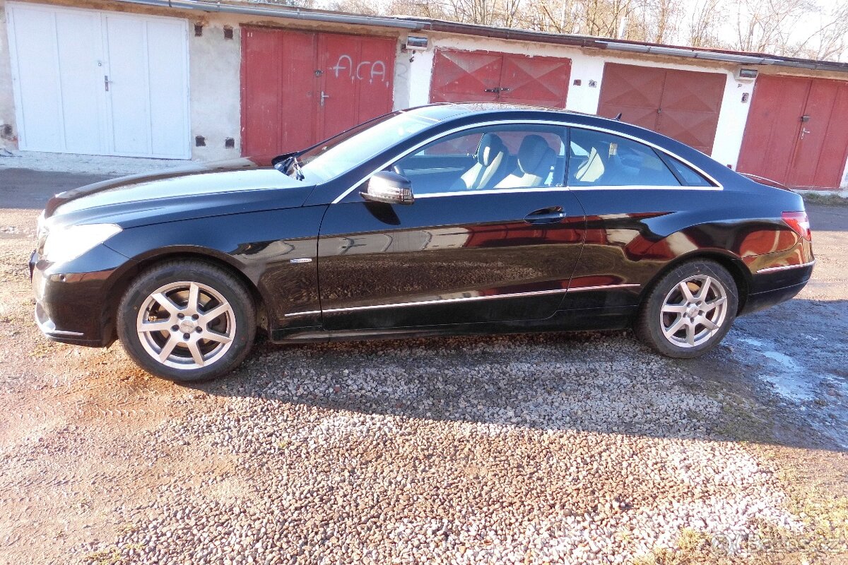 Mercedes-Benz Třídy E 250 kupé, coupe - 6