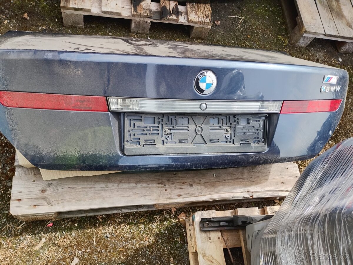 Víko kufru BMW - 6