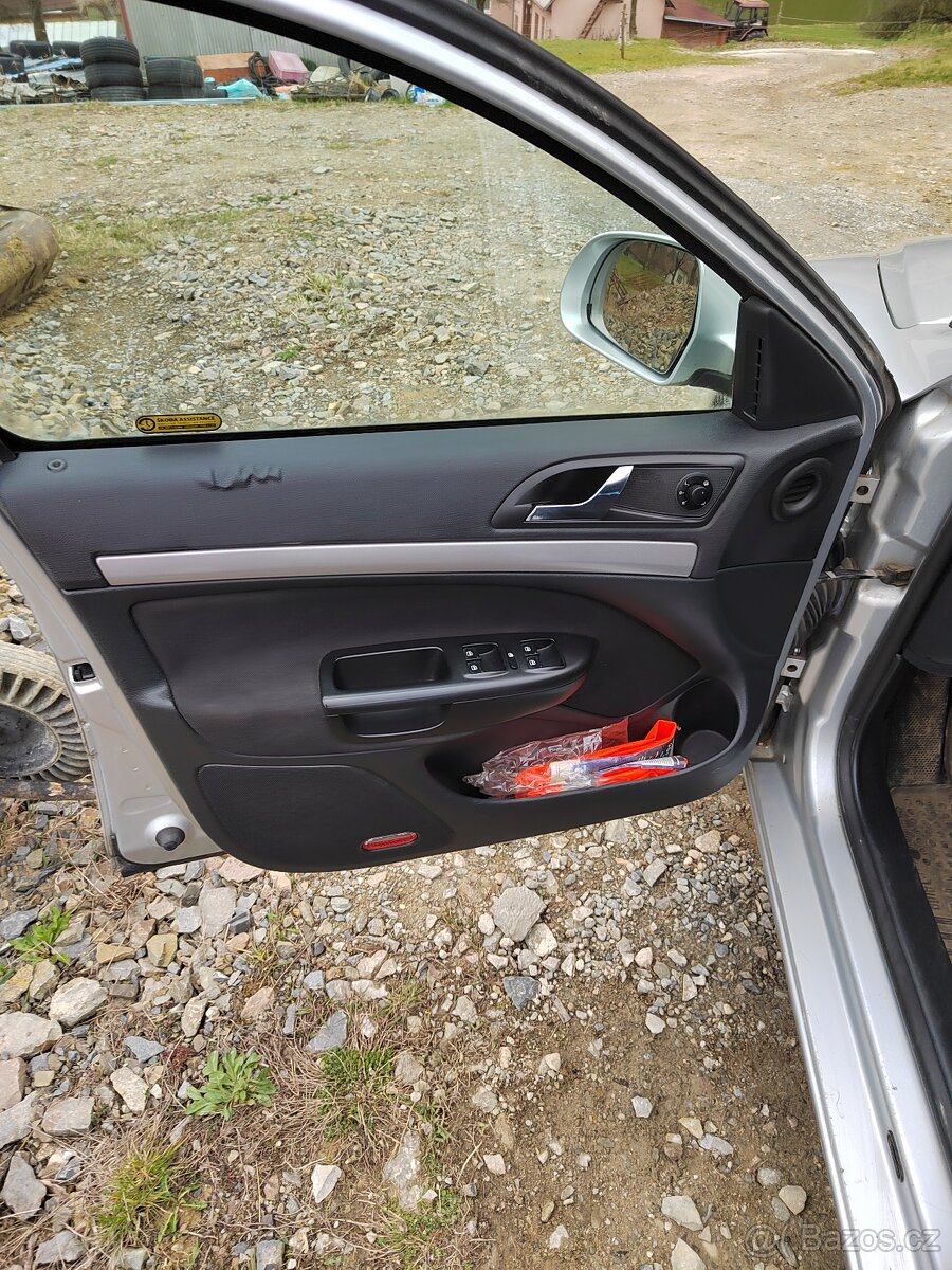 Prodám škoda octavia 2 4x4 - 6