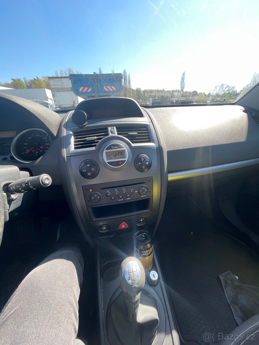 Renault Megane II - 6