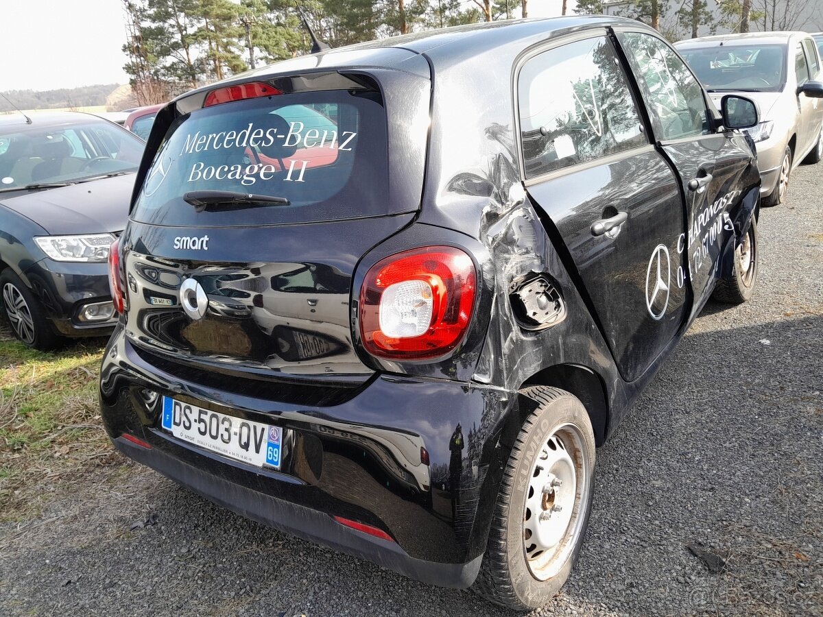 Smart Forfour 1,0 12V - 6