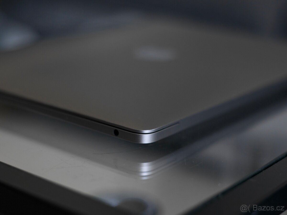 Macbook Pro M1 13" 100% baterie. STAV "JAKO NOVÝ" touchba - 6