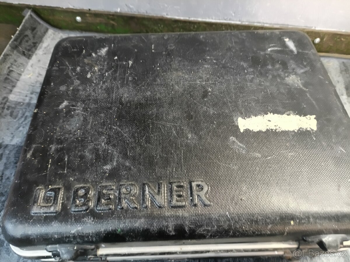 Kufr na nářadí Berner - 6