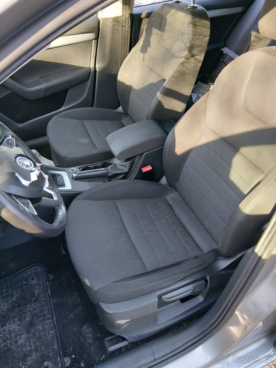 Škoda octavia 3 1.6 tdi 77kw - 6
