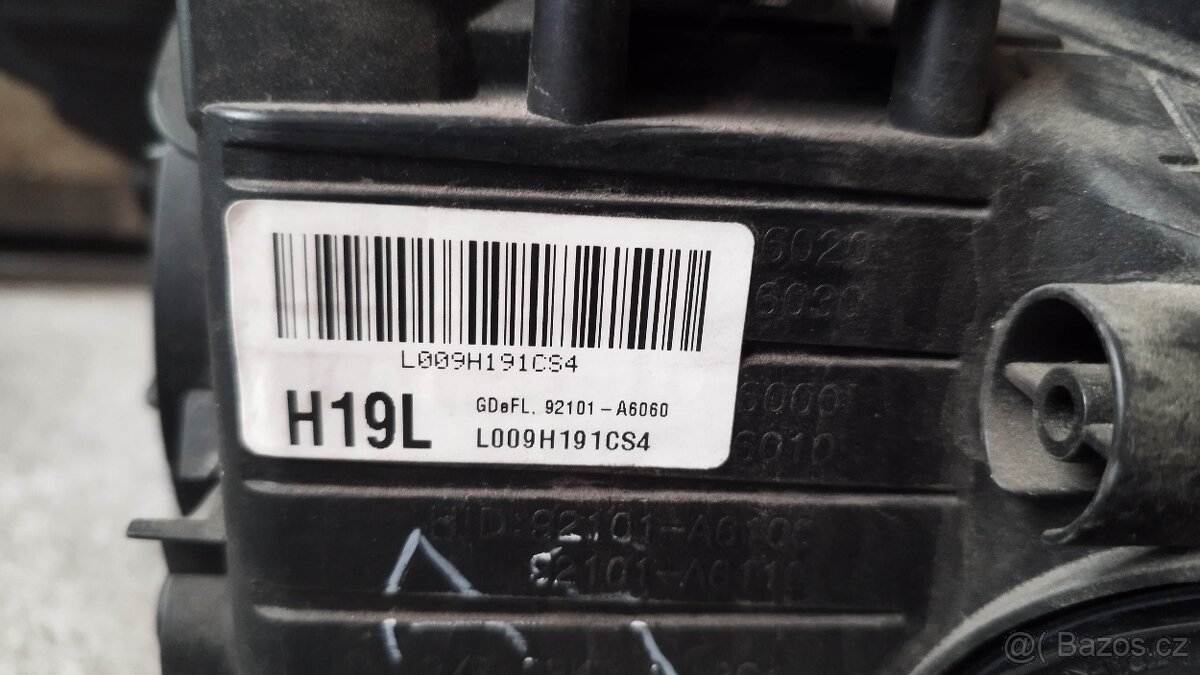 Přední svetla Hyundai i30 - 6