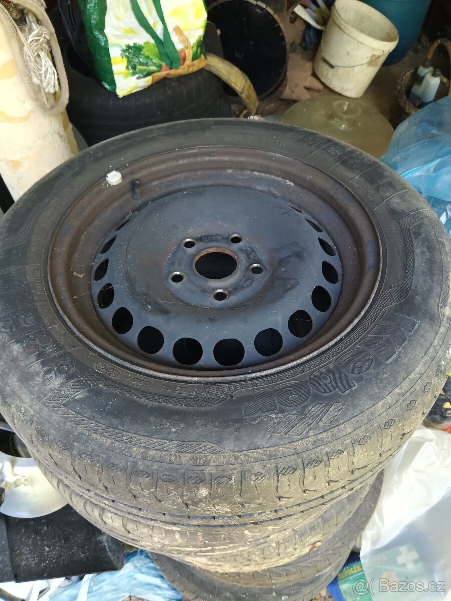 Kola Volkswagen 195 65 15 4 ks - 6