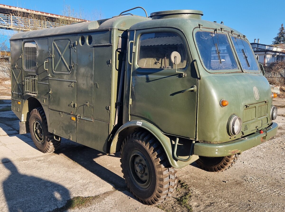 Tatra 805 - 6