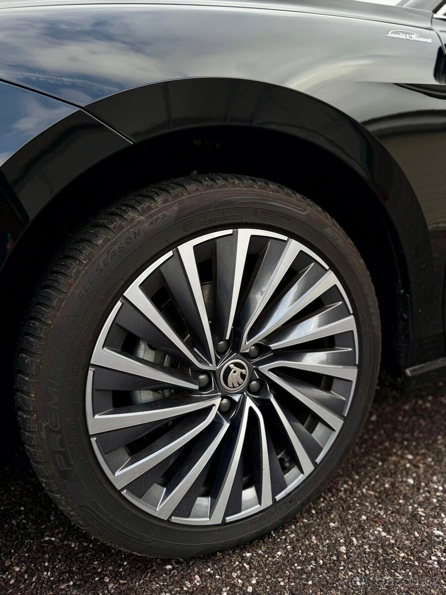 Škoda Superb 4 IV L&K 1,5TSI, 2025, 1300km, DPH, ČR - 6
