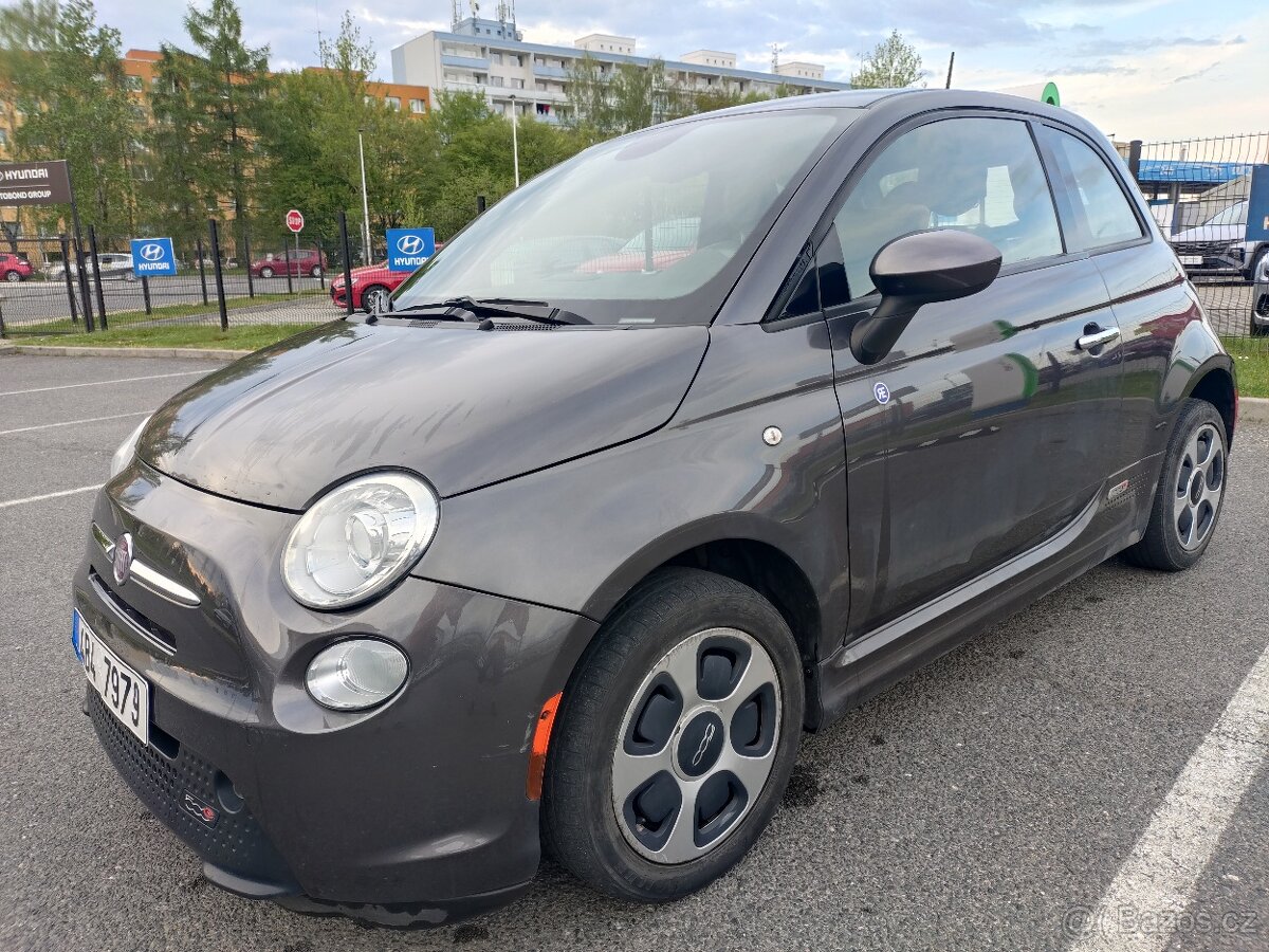 Prodám elektrický Fiat 500e - 6