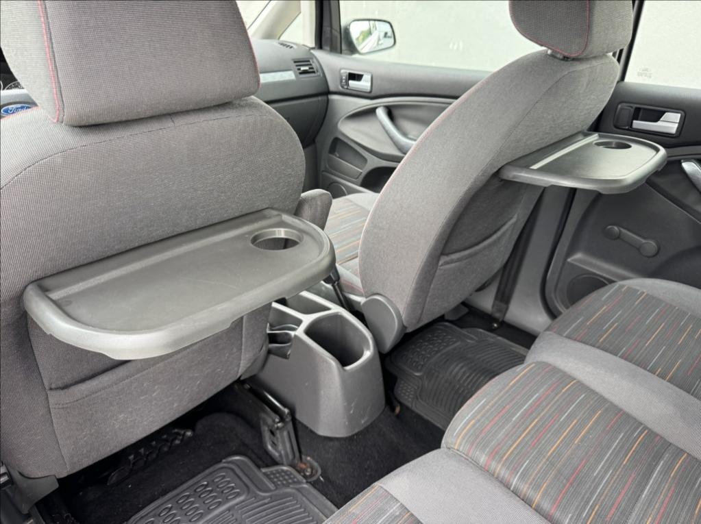 Prodávám Ford C-MAX 1,6 TDCi 66kW klima - 6