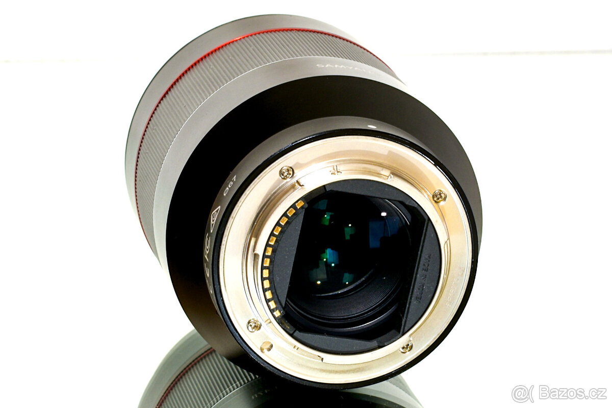Sony E Samyang AF 50mm F/1.4 FE + UV Kenko TOP STAV - 6